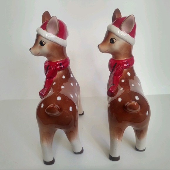 🎁Ceramic Deer in Holiday Scarf and Santa Hat - Set of 2 - NWOT - Picture 4 of 6